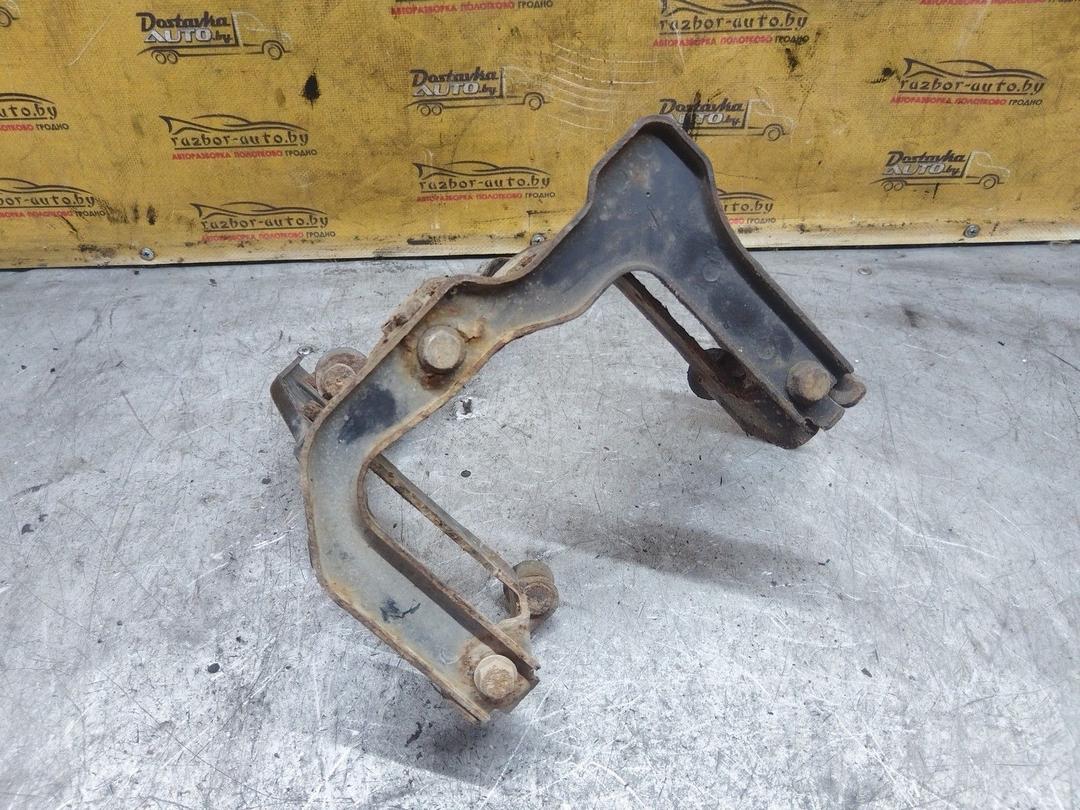 Кронштейн 21FJP8 Volvo S40 - Фото 1