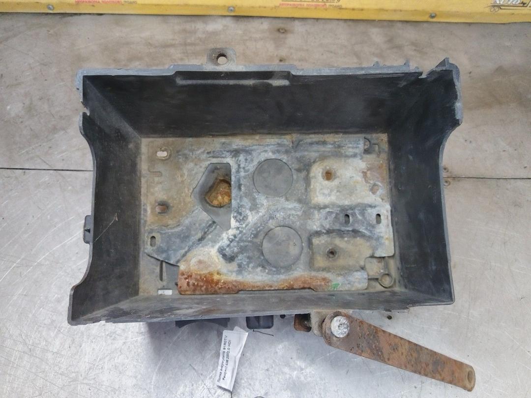 Полка аккумулятора 91R0TV Peugeot 406 купить