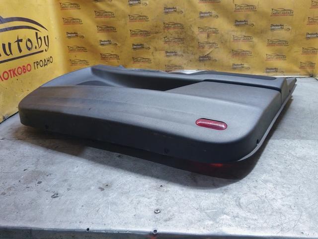 Обшивка двери передней правой (дверная карта) VNKUO8 Ford Galaxy купить с доставкой