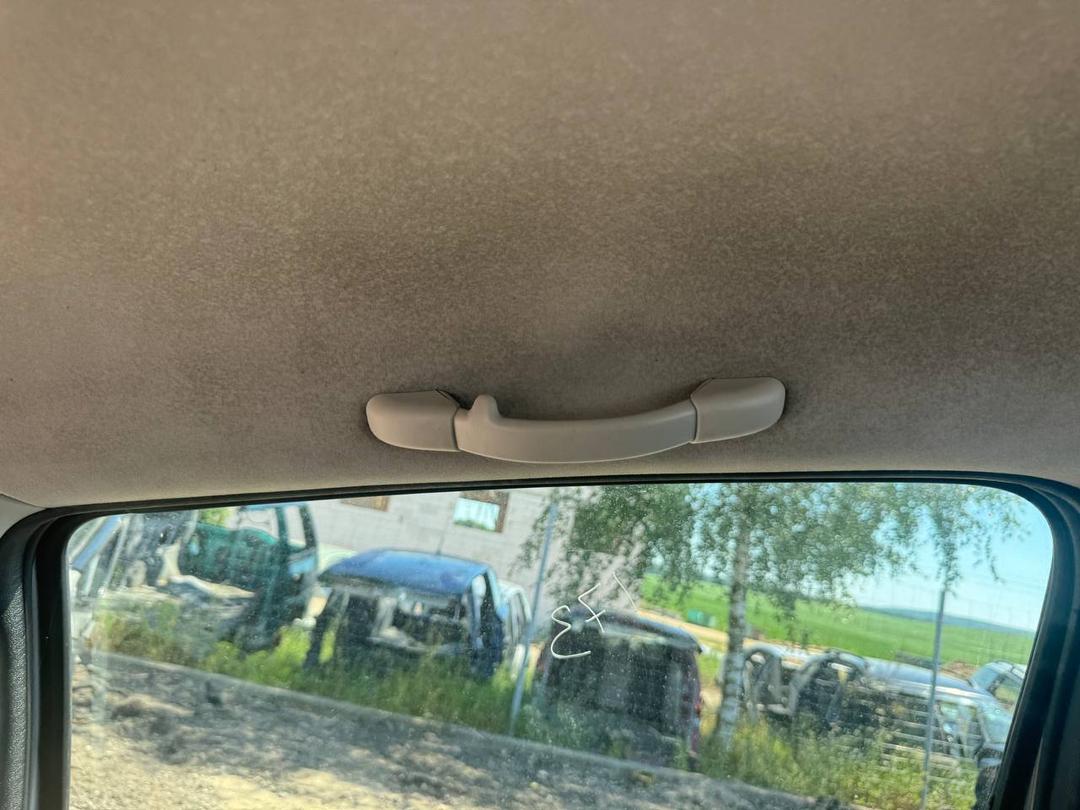Ручка внутренняя потолочная 1QP6VQ Peugeot 307 купить в магазине запчастей бу