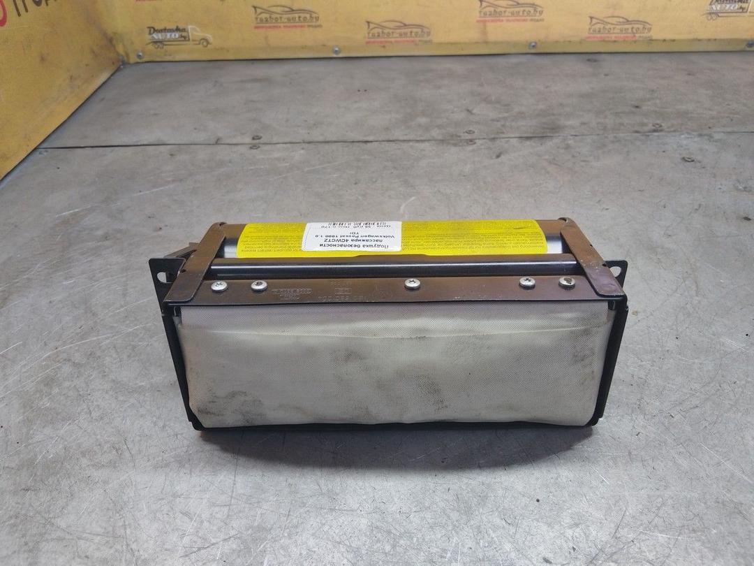 Подушка безопасности пассажира 4CWCTZ Volkswagen Passat - Фото 1