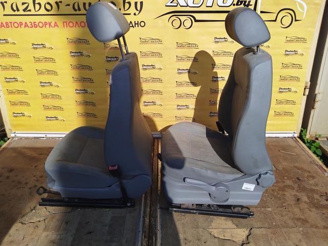 Сиденье переднее 0CM4L1 Volkswagen Caddy купить
