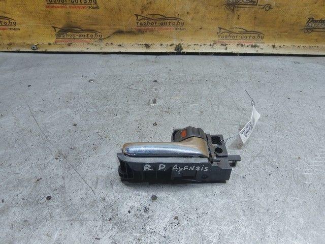 Ручка внутренняя передняя правая 9UI483 Toyota Avensis купить с доставкой