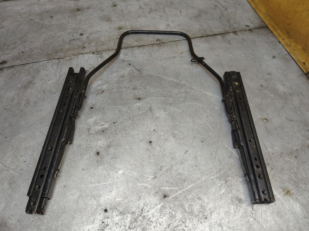 Салазки сиденья WB2S1W Peugeot 806 купить в магазине запчастей бу