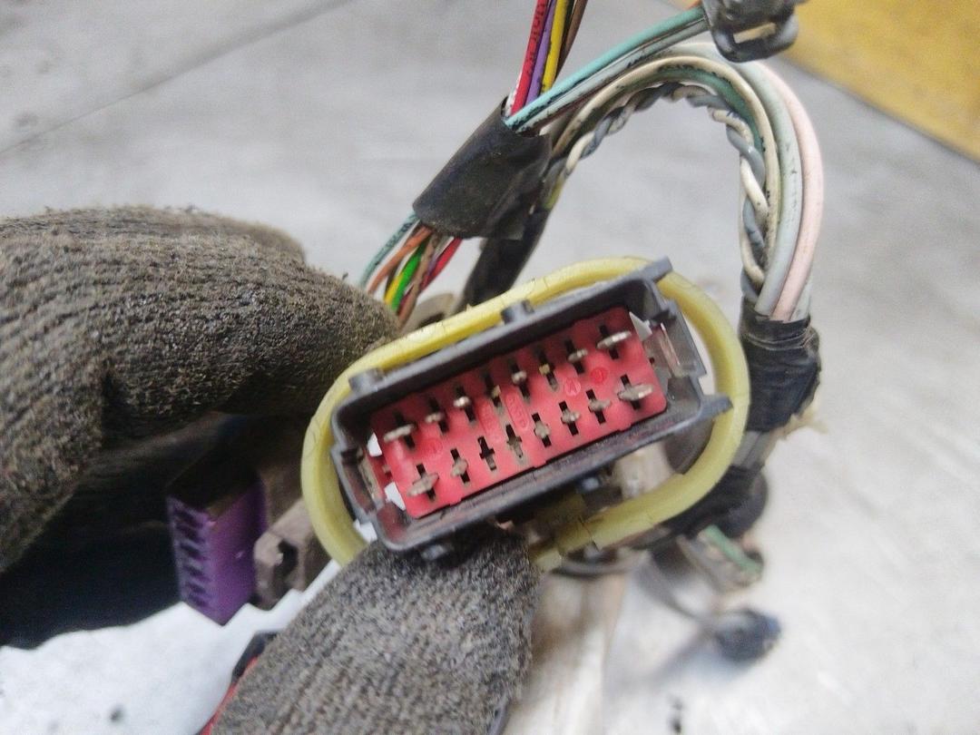 Проводка двери передней левой ZZ20KL Citroen C5 купить