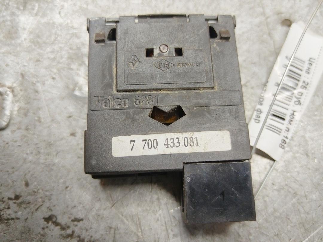 Кнопка корректора фар 925QDH Renault Scenic купить в магазине запчастей бу