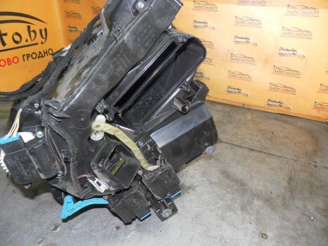 Корпус отопителя (печки) VVYLLO Volkswagen Touran купить с доставкой. Огромный выбор запчастей и марок авто. У нас есть практически все.