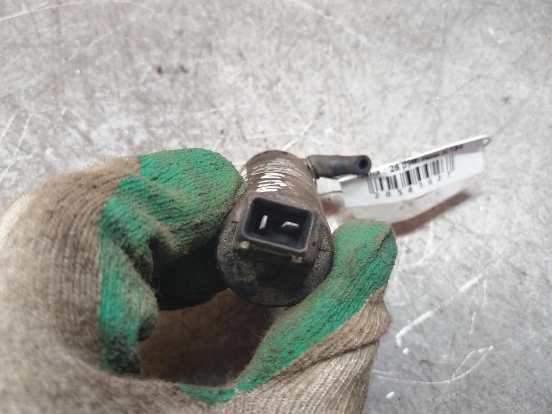 Насос (моторчик) омывателя стекла 4JVPSK Ford Focus - Фото 3