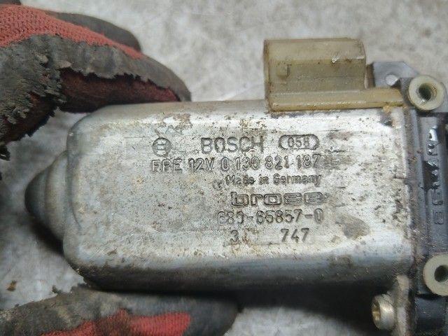 Моторчик стеклоподъемника передний правый 0CCJGF BMW 7 E32 купить с доставкой