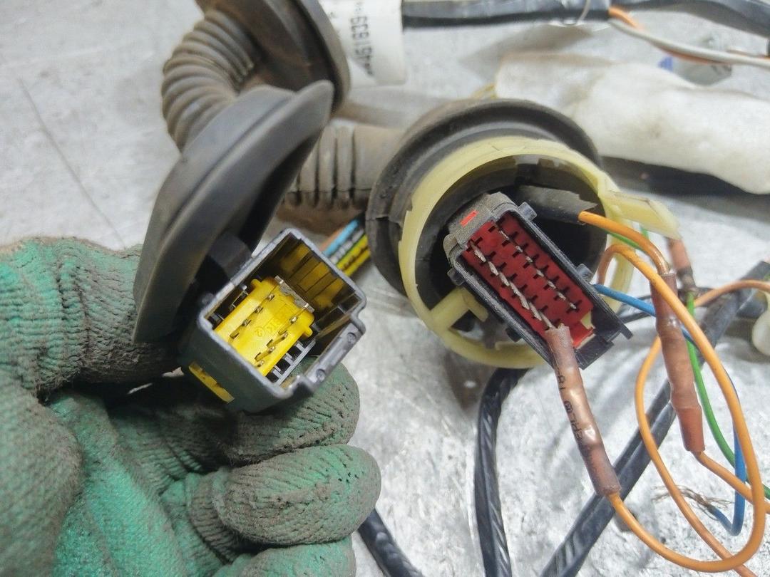 Проводка двери передней левой F9155P Peugeot 206 - Фото 2