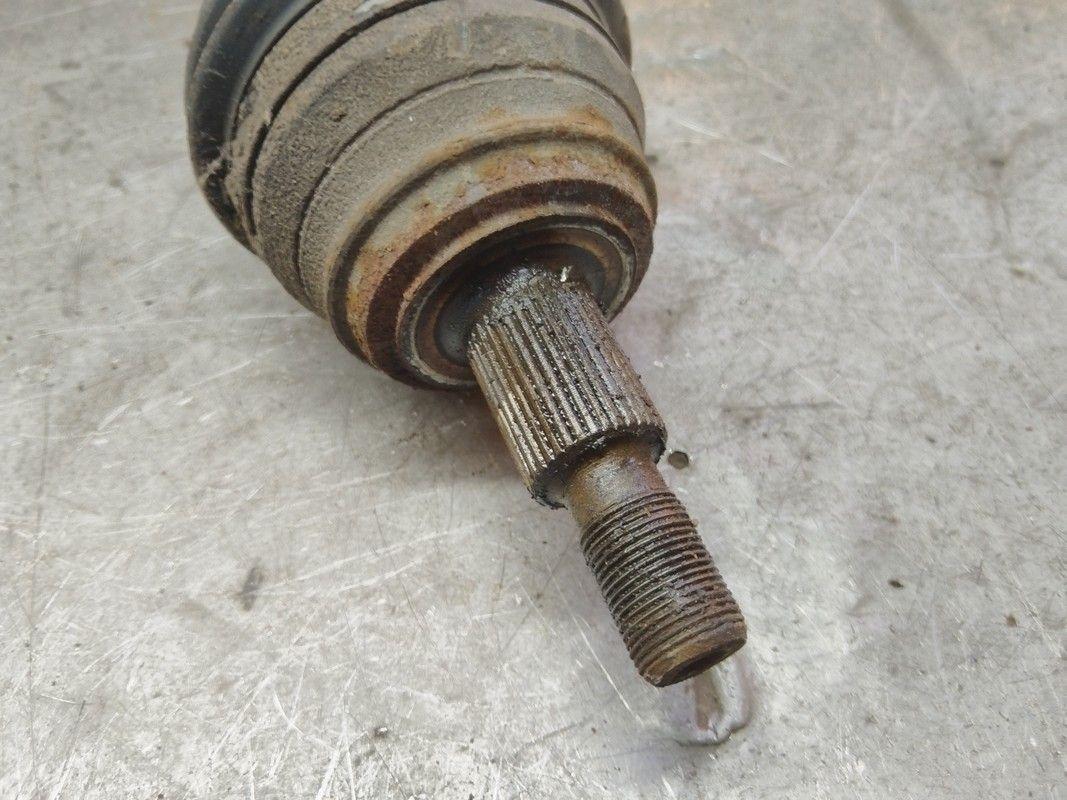 Полуось передняя правая (приводной вал, ШРУС) 58UH3Z Volkswagen Golf купить