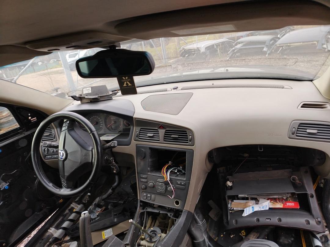 Панель передняя салона (торпедо) M1PNHX Volvo S60