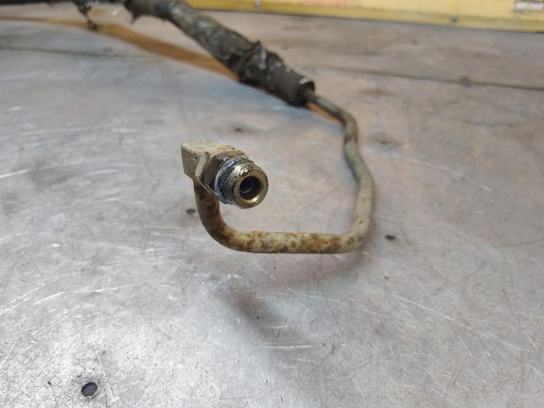 Трубка гидроусилителя D9JA24 Ford Mondeo купить с доставкой