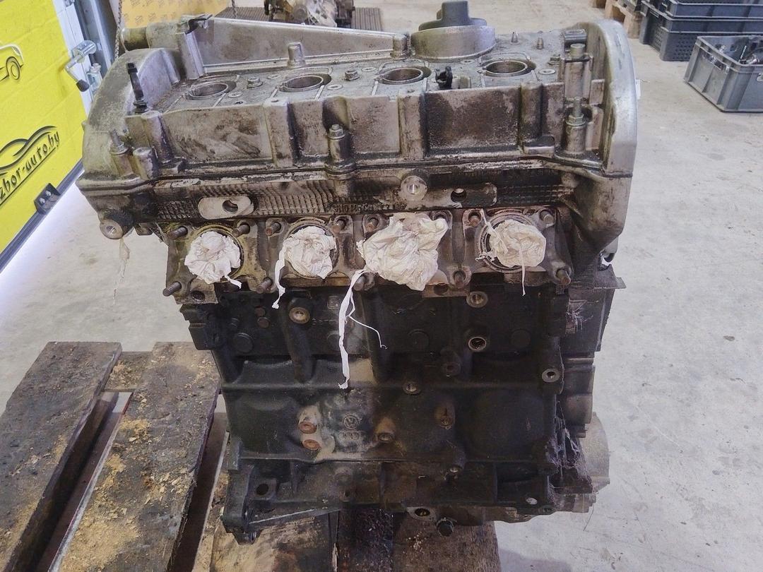 Двигатель YV40SF Volkswagen Passat - Фото 8