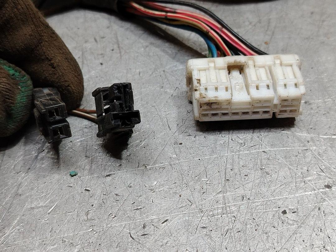 Проводка двери передней левой S4H5MY Nissan Primera - Фото 5