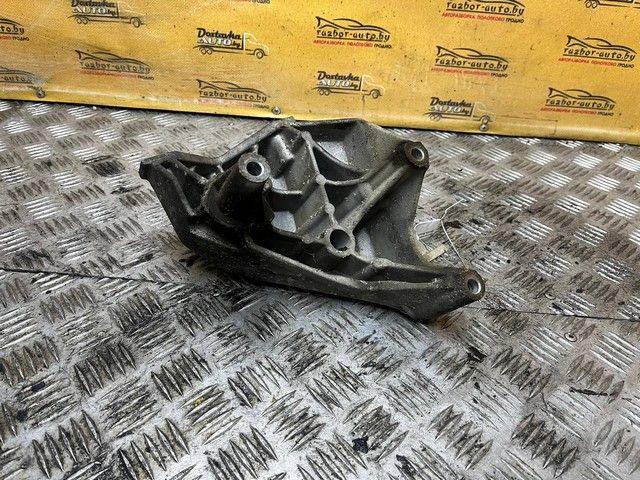 Кронштейн двигателя E740HD Skoda Roomster купить с доставкой