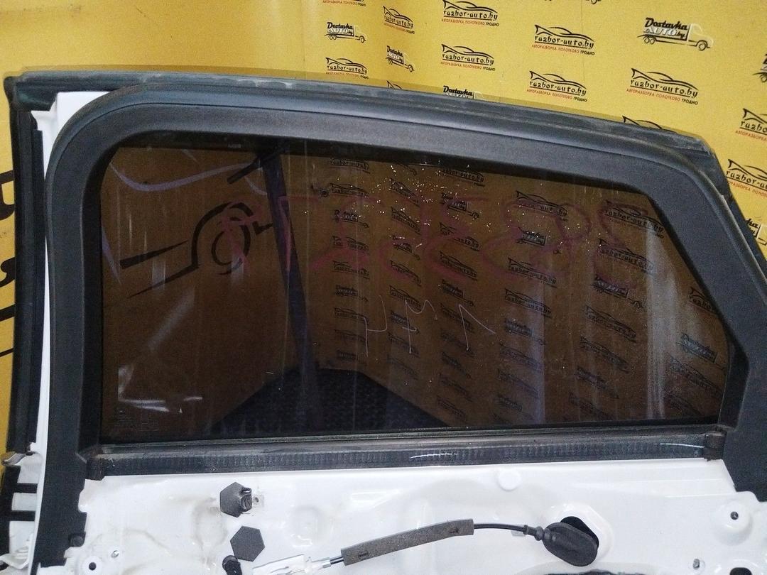 Стекло двери задней правой V589R6 Ford Fusion купить в магазине запчастей бу