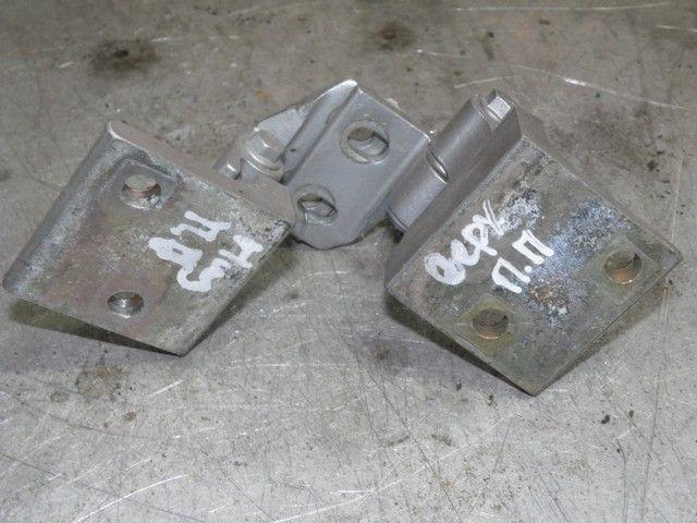 Петля двери передней правой 6O35EY Citroen Berlingo купить в магазине запчастей бу