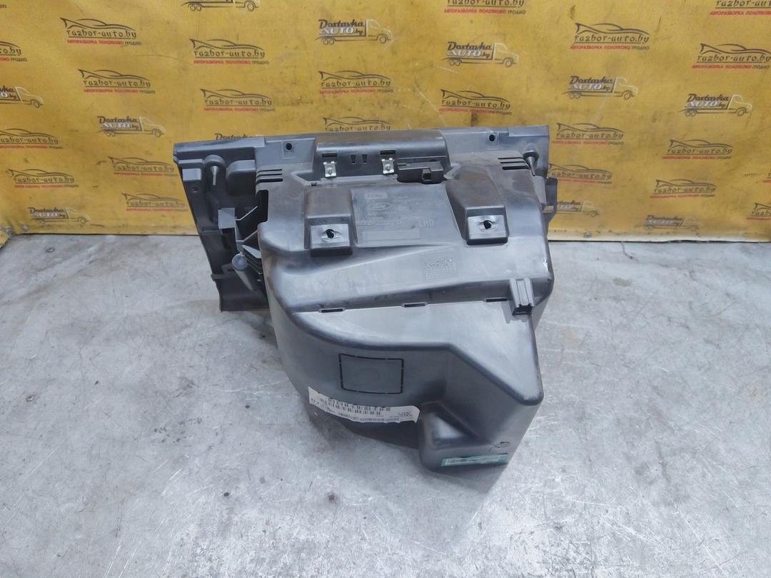 Бардачок 8P5J9C Ford Galaxy купить на авторазборке