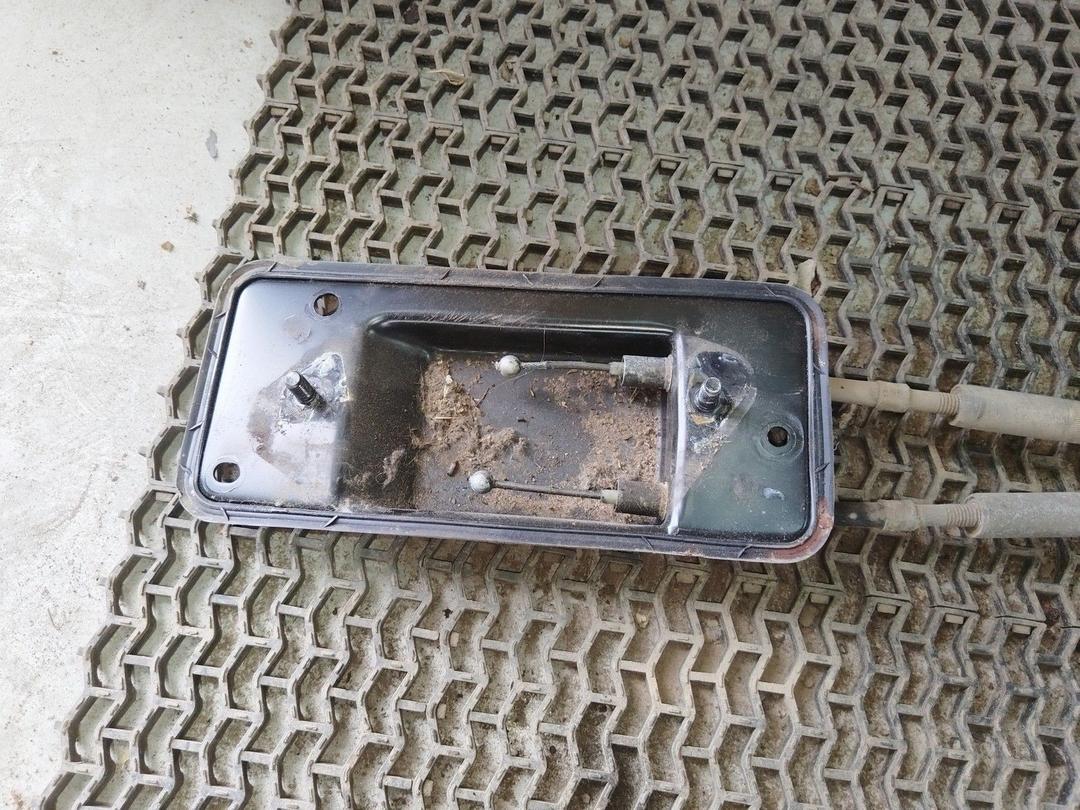 Трос ручника 5YDUVR Audi A4 - Фото 4