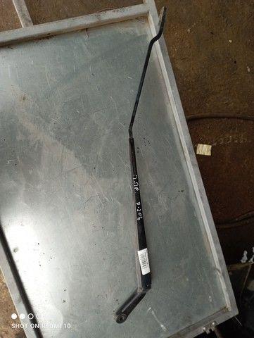 Щеткодержатель (поводок стеклоочистителя, дворник) LBAS88