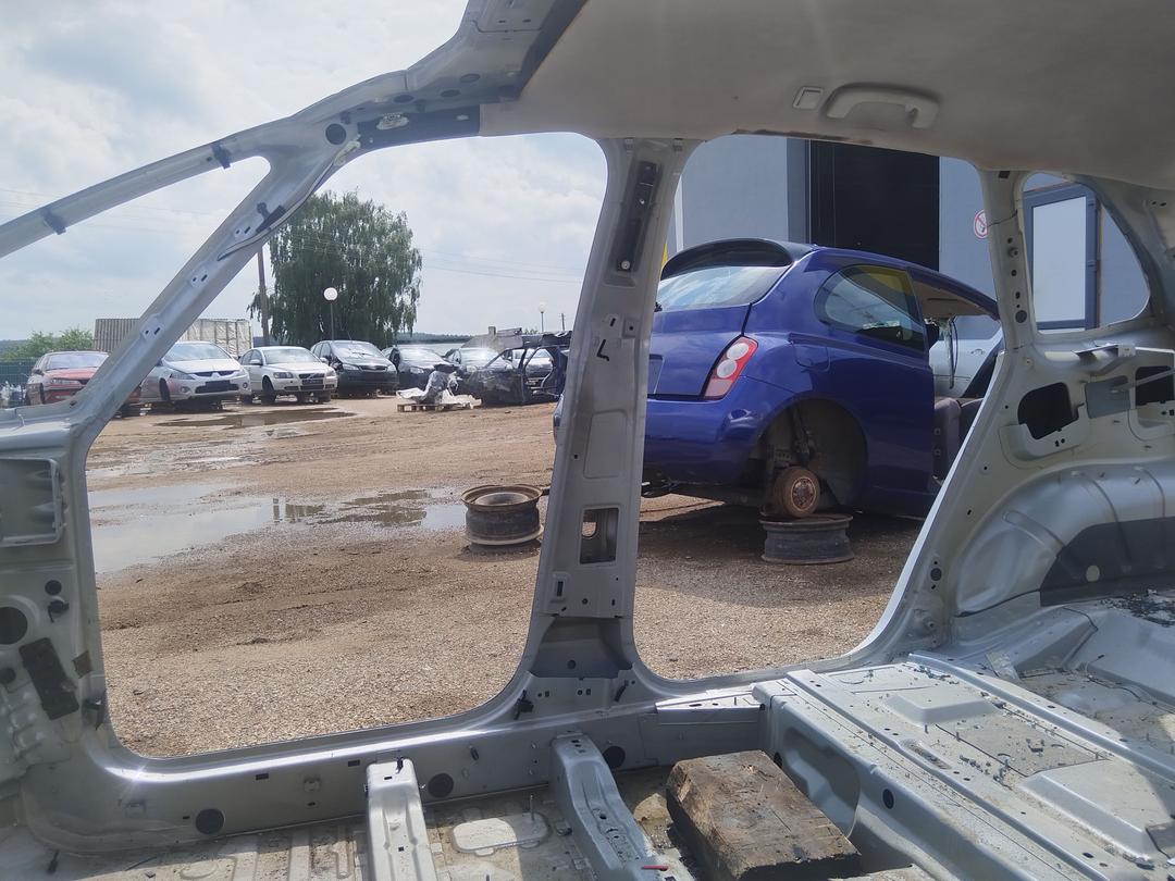 Стойка кузовная центральная правая P8P643 Citroen C4 Picasso купить в магазине запчастей бу