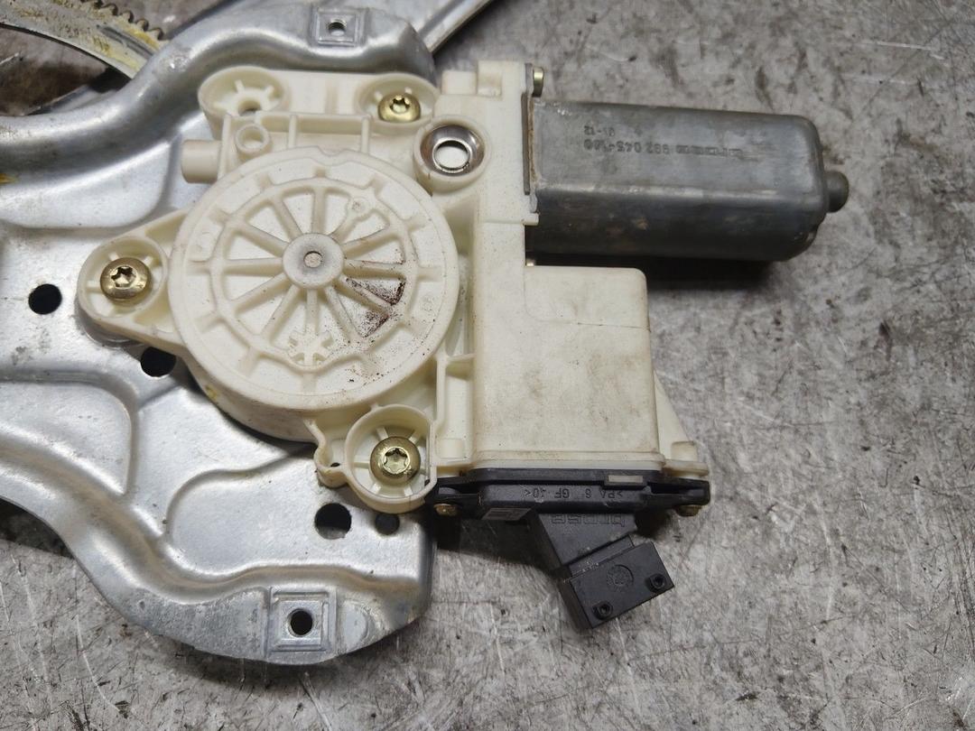 Стеклоподъемник электрический задний правый FF43XV Toyota Corolla - Фото 2