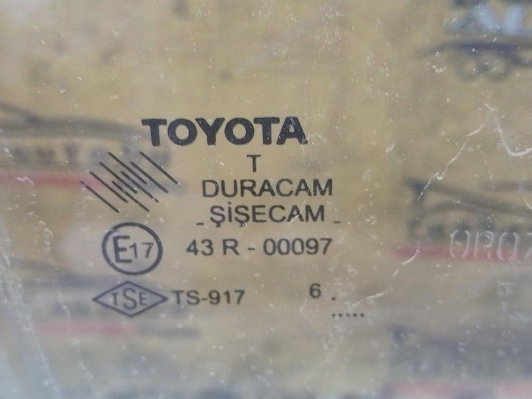 Стекло двери передней правой NLC2G6 Toyota Corolla Verso - Фото 3