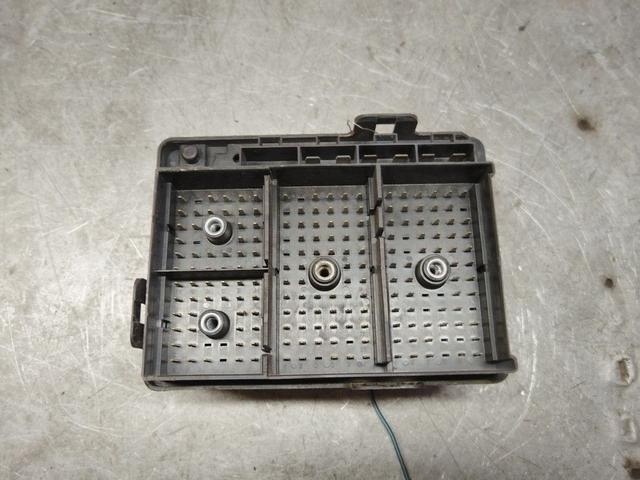 Блок предохранителей WJNAL5 Kia Shuma купить