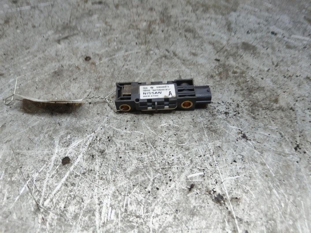 Датчик удара 29MNRL Nissan Micra