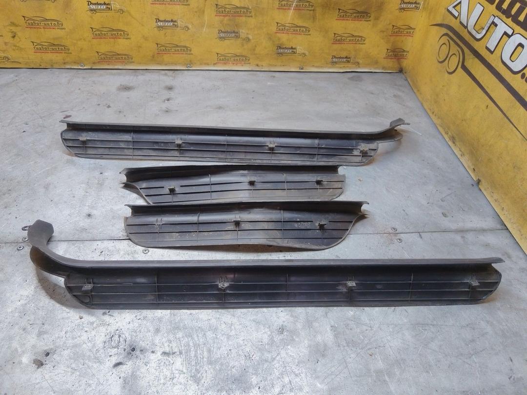 Накладка на порог 93ZMSU Mitsubishi Carisma купить