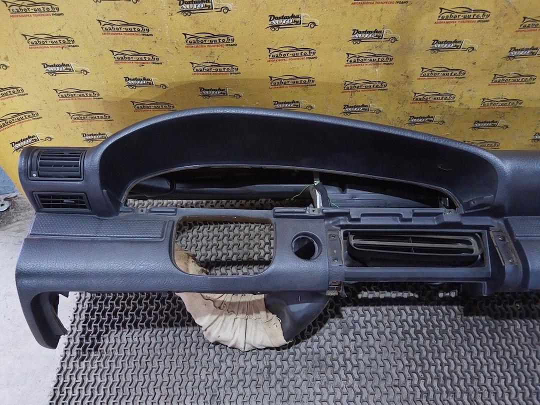 Панель передняя салона (торпедо) H1B18E Audi 100 undefined