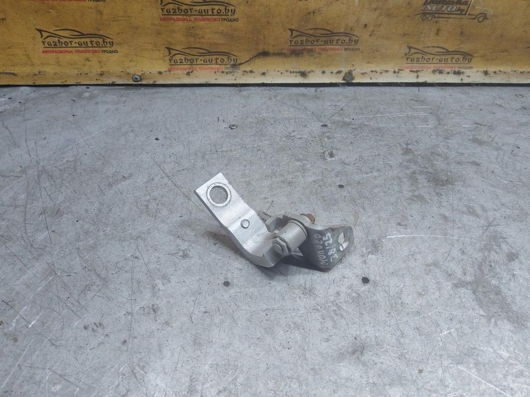 Петля двери задней левой 6YEEU0 Ford Mondeo купить