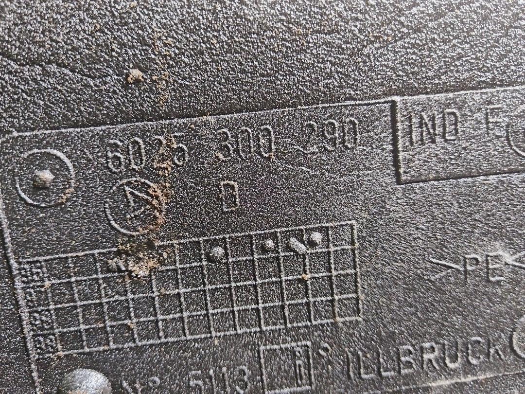 Воздуховод BICE5Y Renault Espace купить в магазине запчастей бу