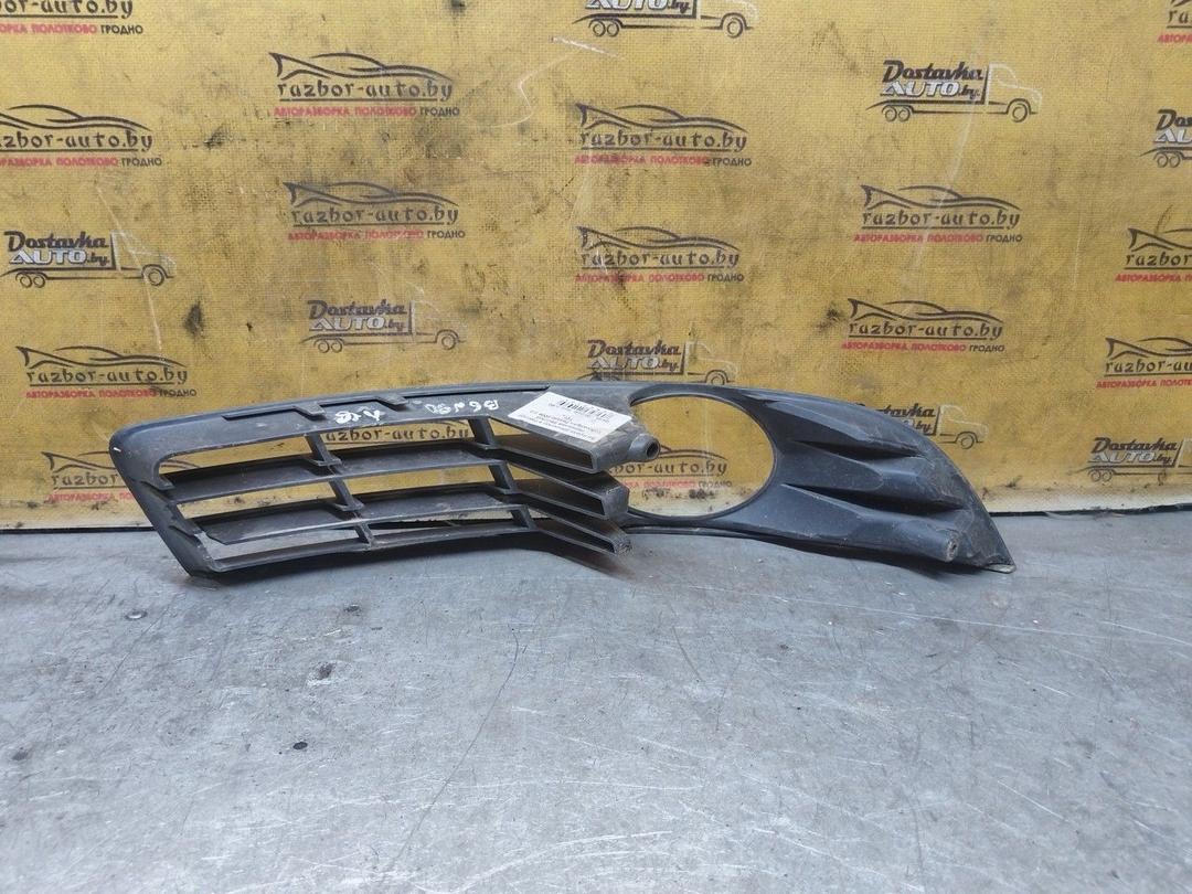 Заглушка (решетка) в бампер передний 86O7KG Volkswagen Passat undefined