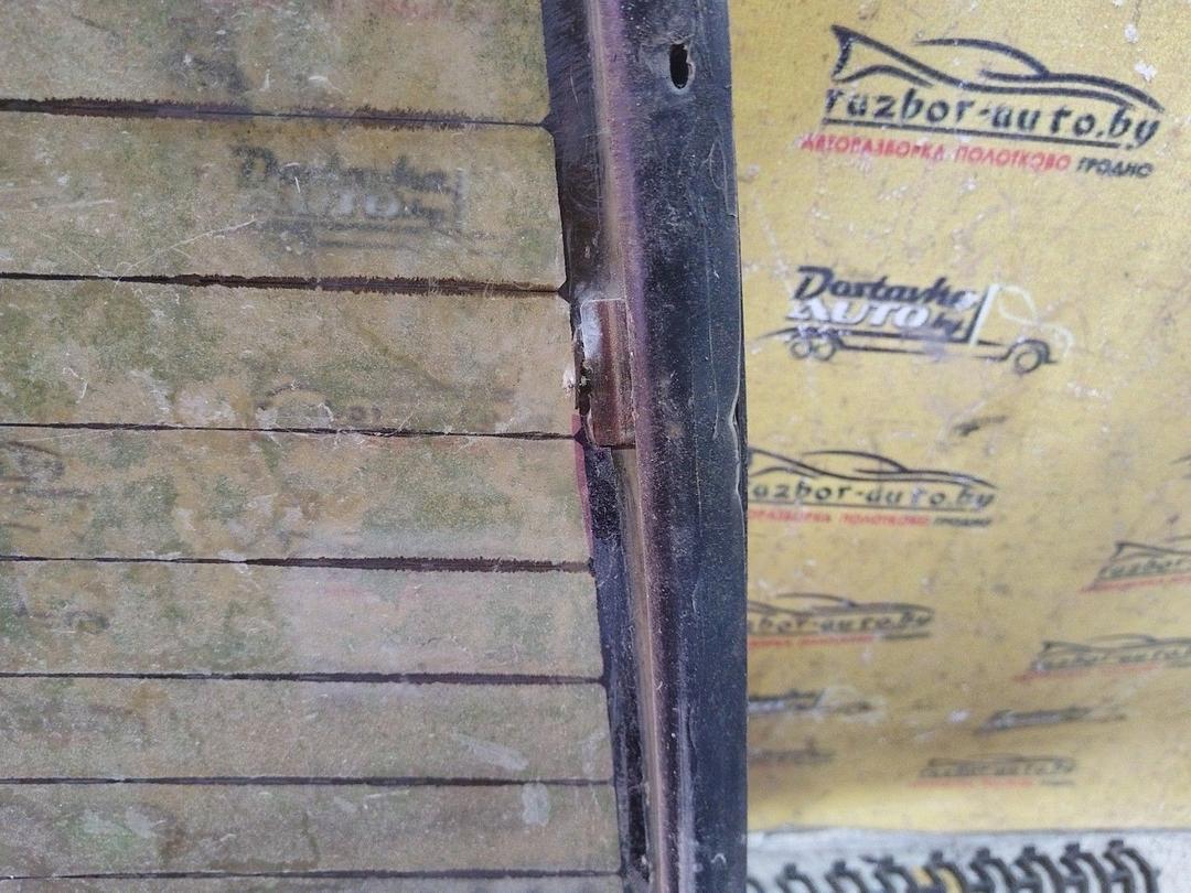 Стекло заднее PRKCSH Volkswagen Passat undefined