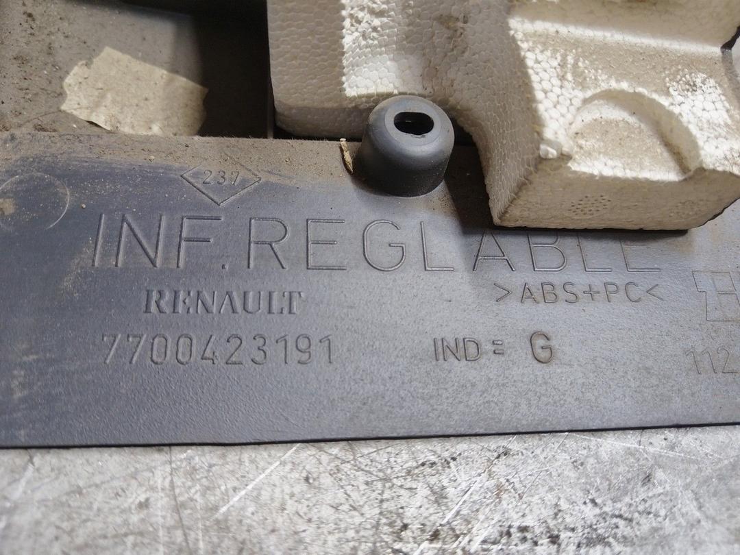 Кожух рулевой колонки 063F4O Renault Laguna купить с доставкой. Огромный выбор запчастей и марок авто. У нас есть практически все.