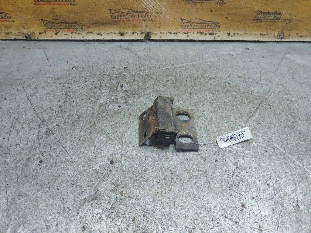 Кронштейн крепления бампера переднего CVOMKR Audi 80 - Фото 4