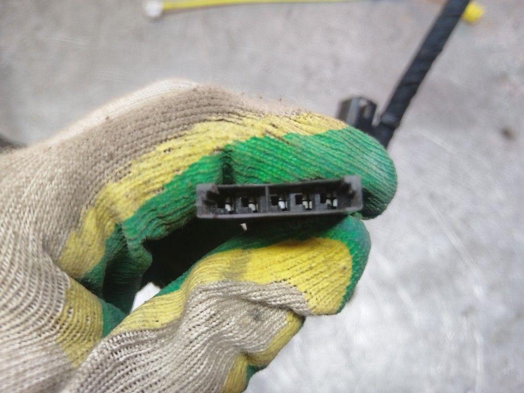 Проводка двери передней правой Y8RFKE Mercedes A W168 - Фото 4