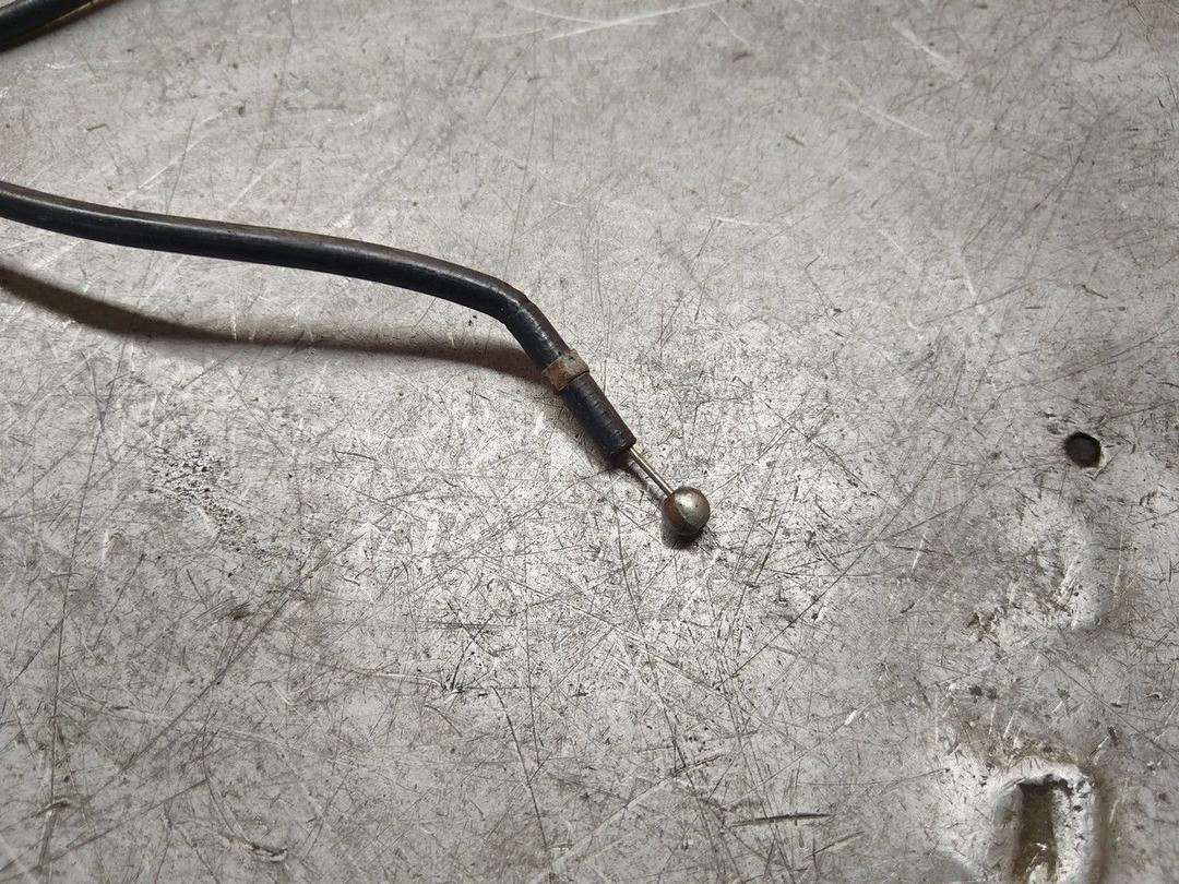 Трос капота 30FL6I Volkswagen Passat - Фото 2