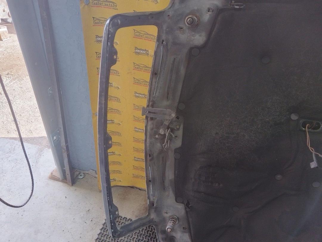 Капот H8Z5JX Audi 100 undefined