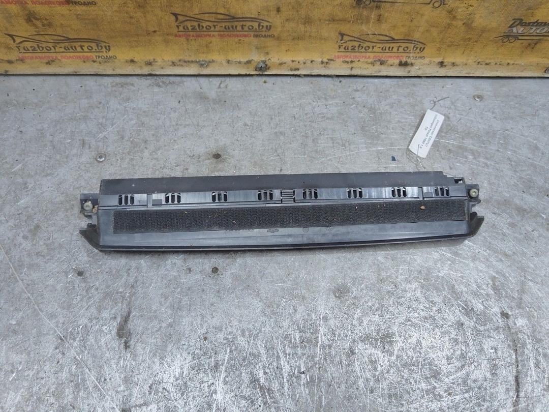 Стоп-сигнал O5H7U7 Volkswagen Passat - Фото 3