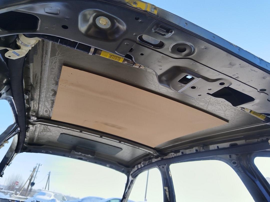 Крыша 570NL0 Renault Scenic купить с доставкой. Огромный выбор запчастей и марок авто. У нас есть практически все.