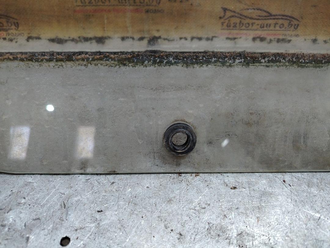 Стекло двери передней правой WZ4KS8 Peugeot 106 - Фото 4