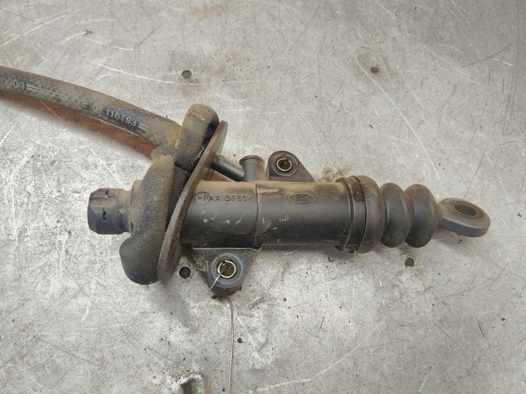 Цилиндр сцепления главный A8UWI5 Ford Mondeo - Фото 4