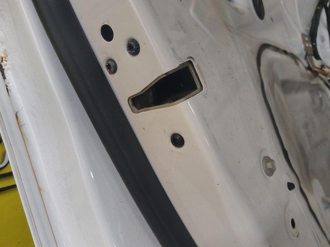 Замок двери передней левой IXSB86 Ford Fusion купить в магазине запчастей бу