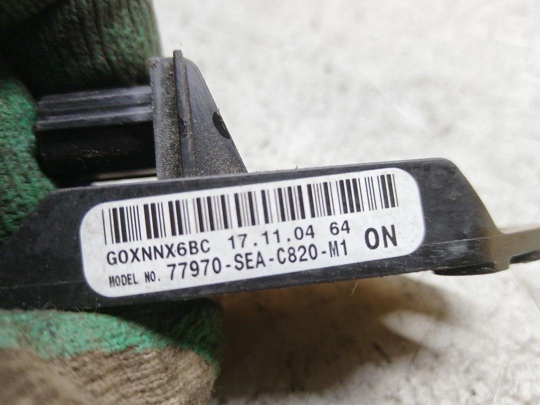 Датчик удара Y8OZ80 Honda Accord купить в магазине запчастей бу