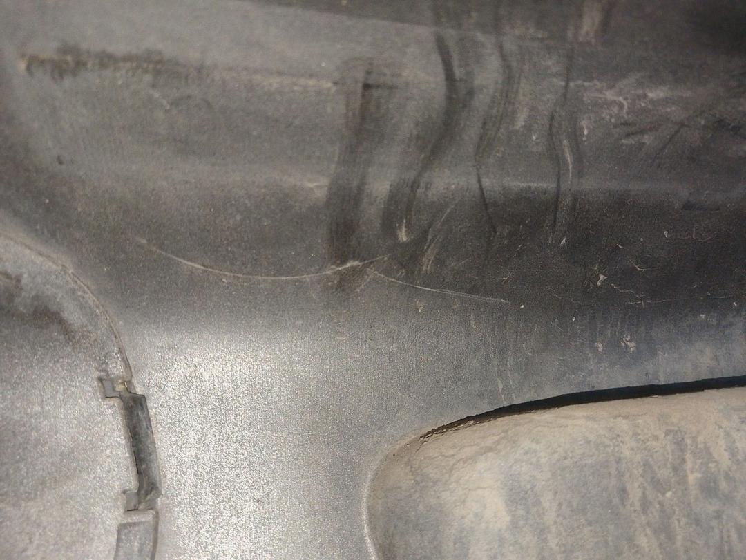 Бампер задний UJ9W42 Peugeot 307 undefined