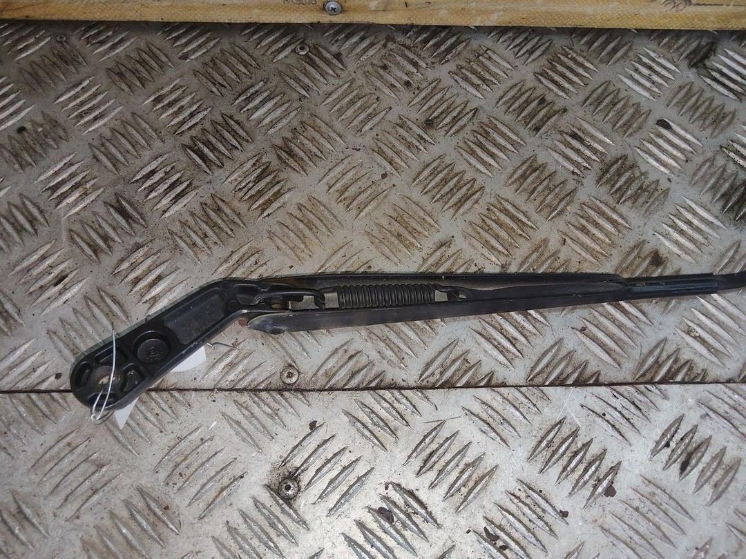 Щеткодержатель (поводок стеклоочистителя, дворник) F5N14G Volkswagen Golf - Фото 3