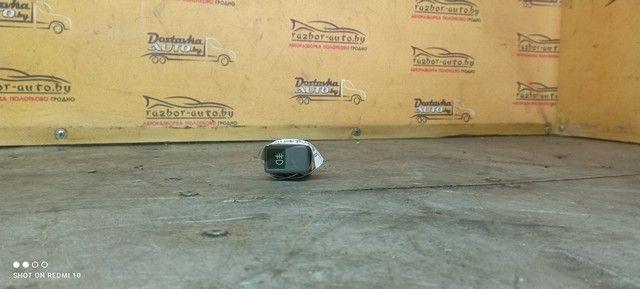 Кнопка противотуманных фар L82DIB Honda HR-V купить в магазине запчастей бу